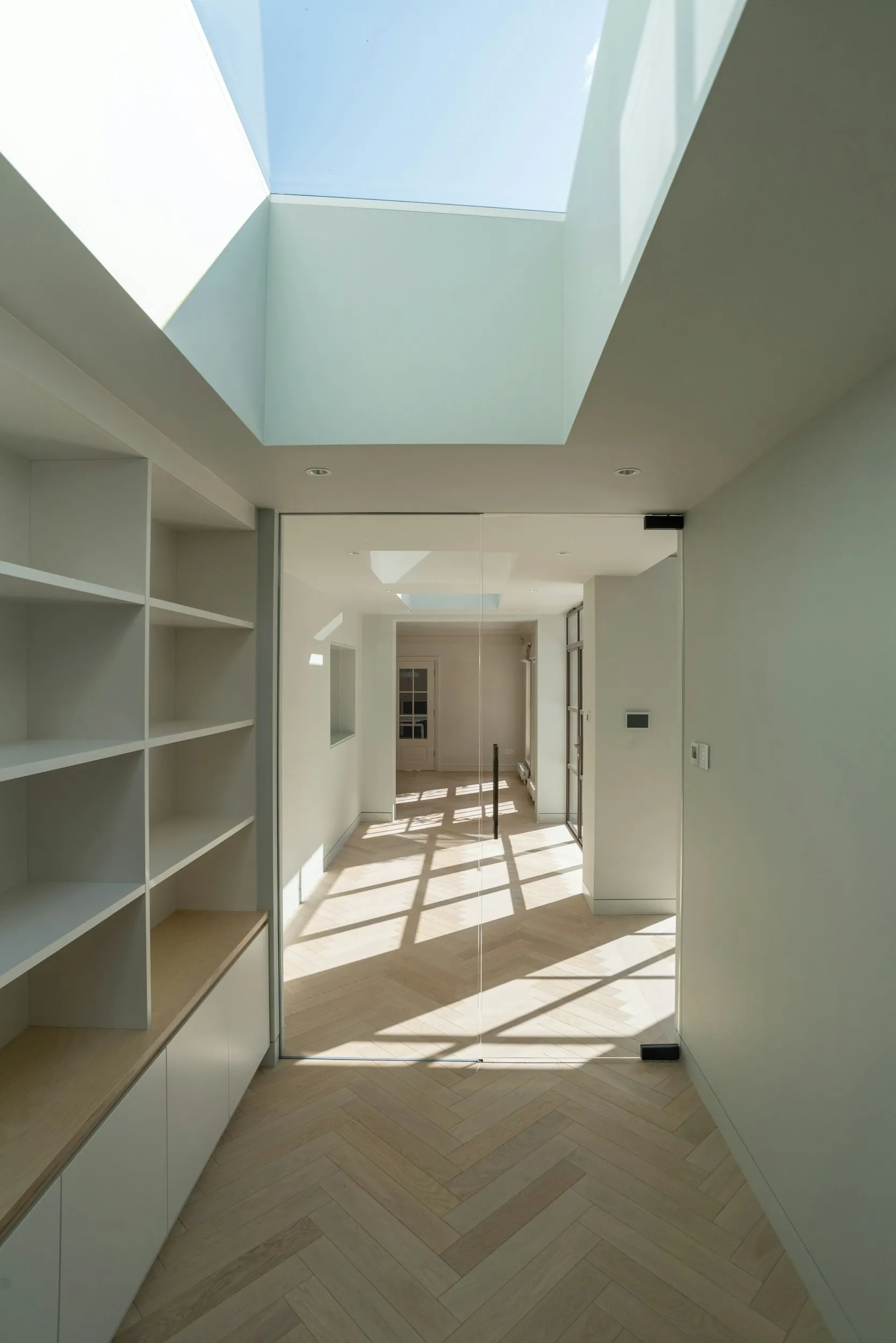 Maintenance and finishing detail on a Varloch home